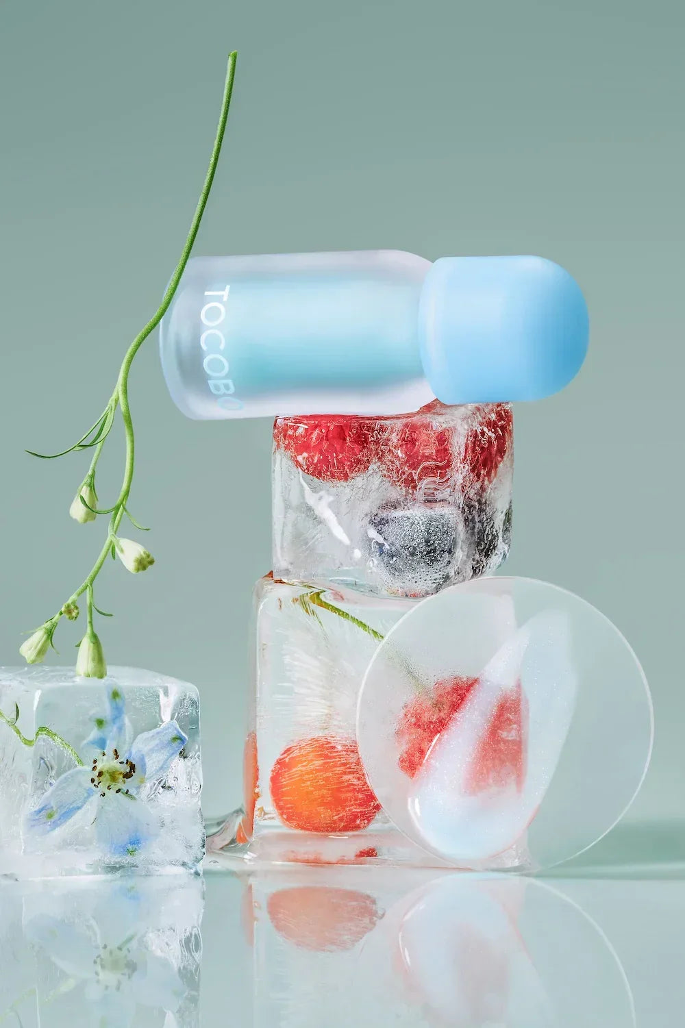 [Tocobo] Juicy Berry Plumping Lip Oil 15 CORAL SODA 4g