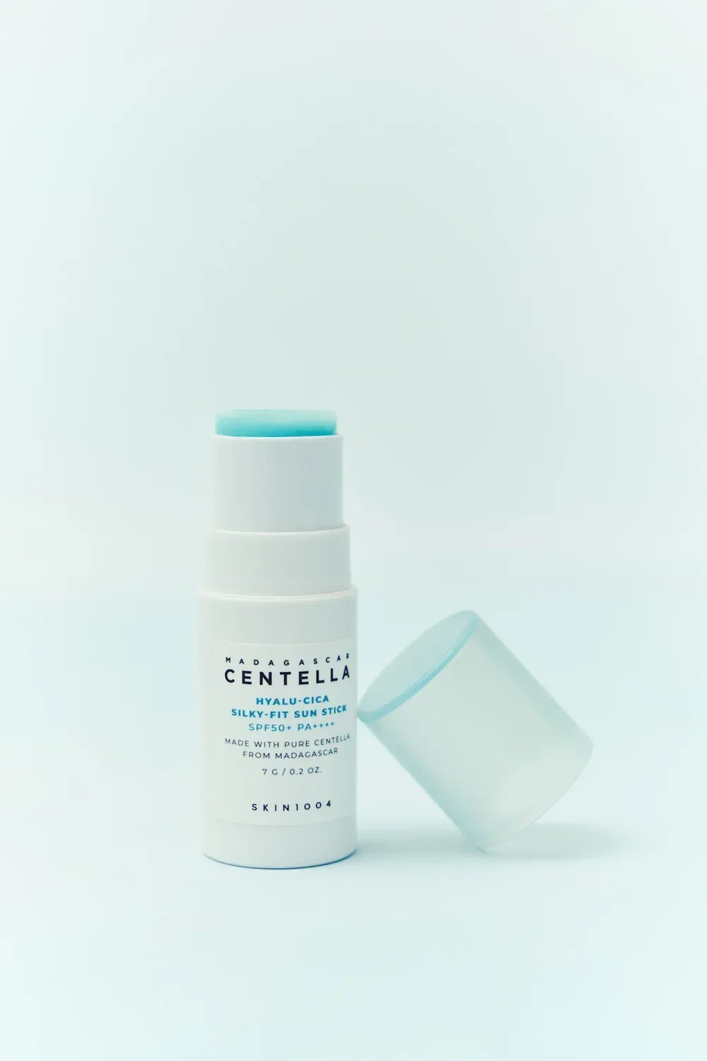 [Skin1004] Madagascar Centella Hyalu-Cica Silky Fit Sun Stick - 2 Size
