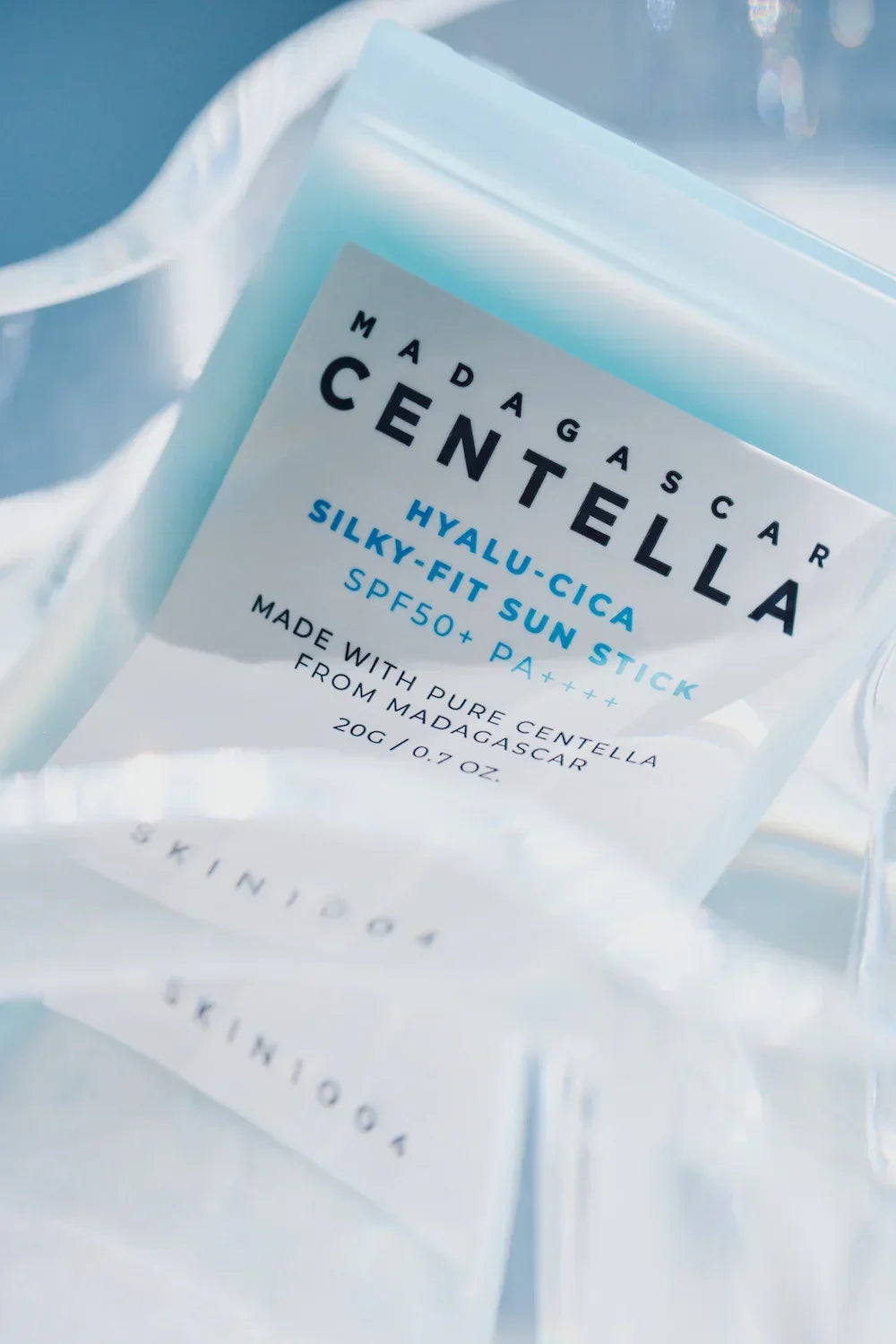 [Skin1004] Madagascar Centella Hyalu-Cica Silky Fit Sun Stick - 2 Size