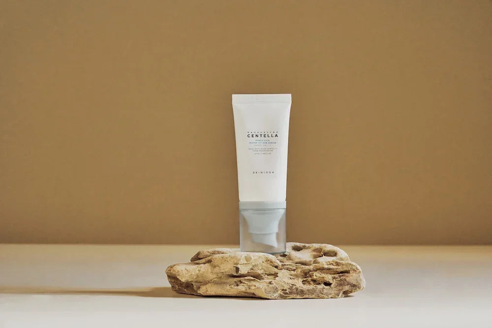 [Skin1004] Madagascar Centella Hyalu-Cica Water-Fit Sun Serum - 3 Size