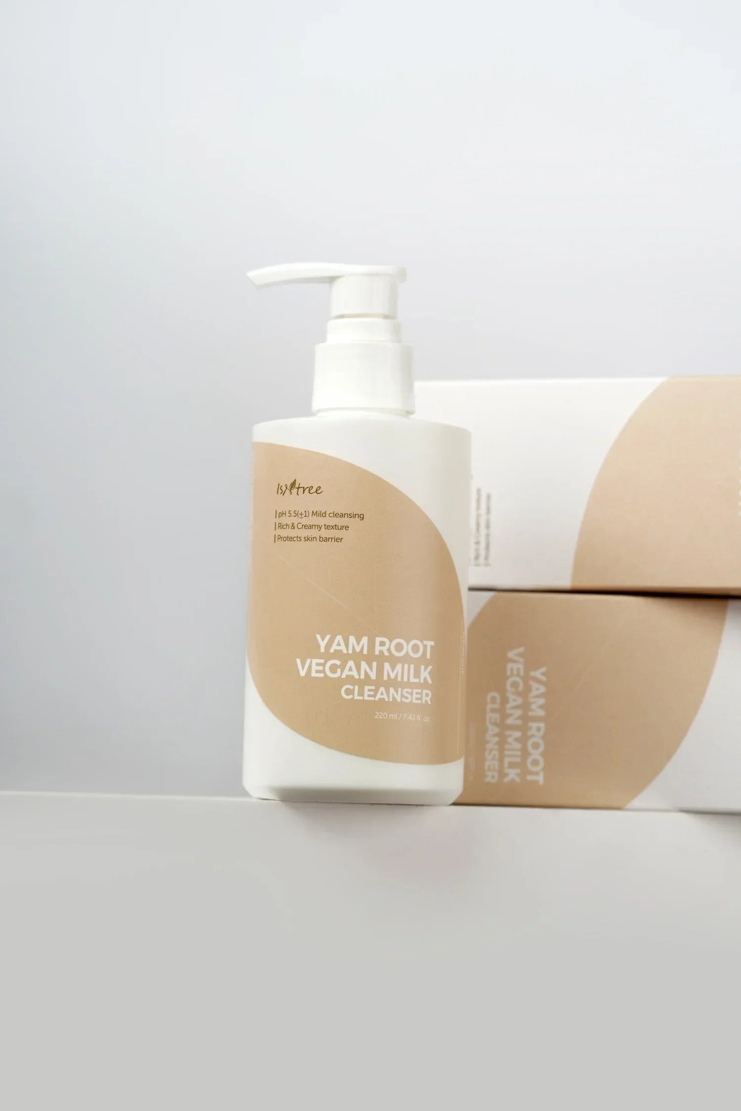 [Isntree] Yam Root Vegan Milk Cleanser 220ml