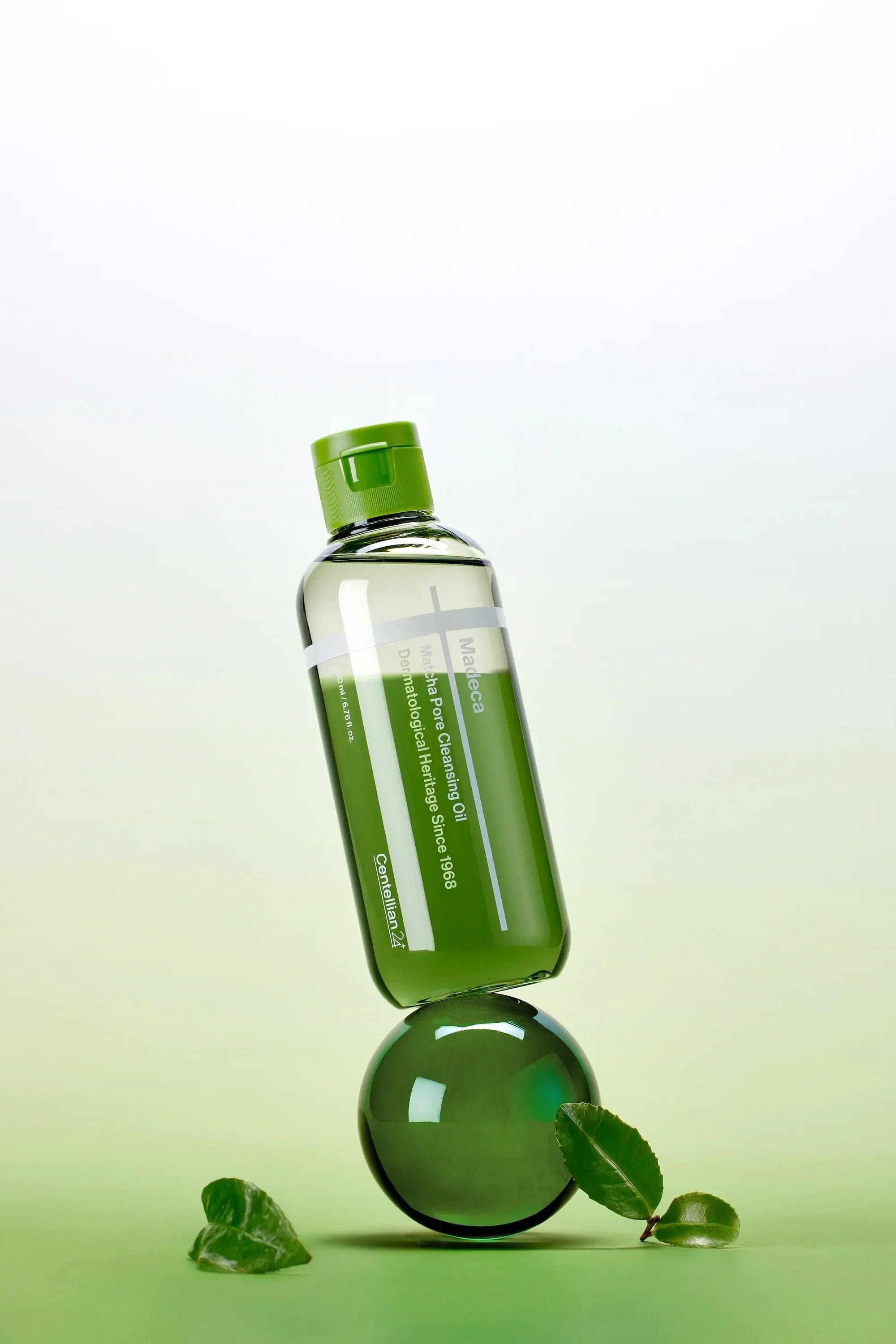 [Centellian24] Madeca Matcha Pore Cleansing Oil 200ml