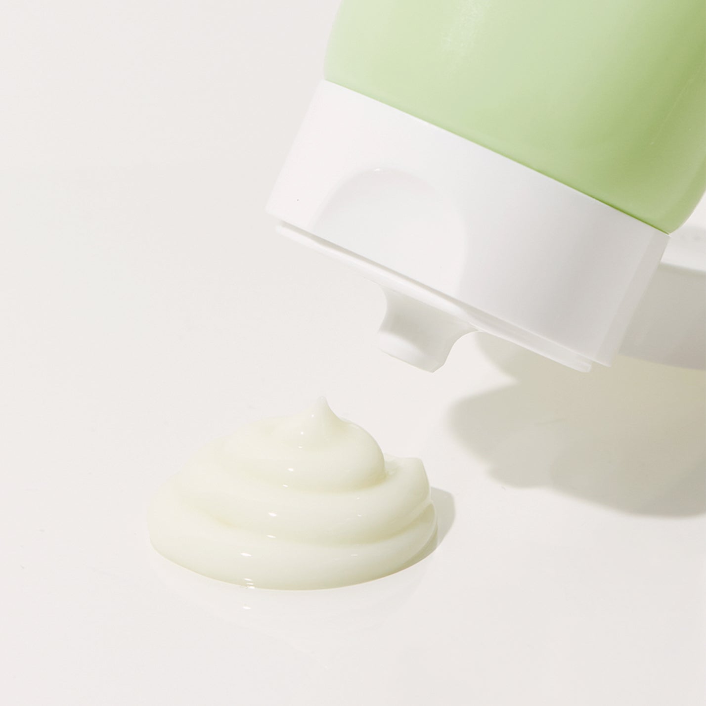 [Omitted] Fresh Lime Glow & Super Hydrating Moisturizer 80ml